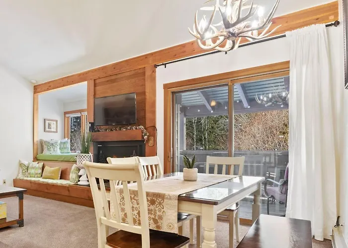 Rmr: Hawthorne 222 In The Aspenswilsonwy Apartamento